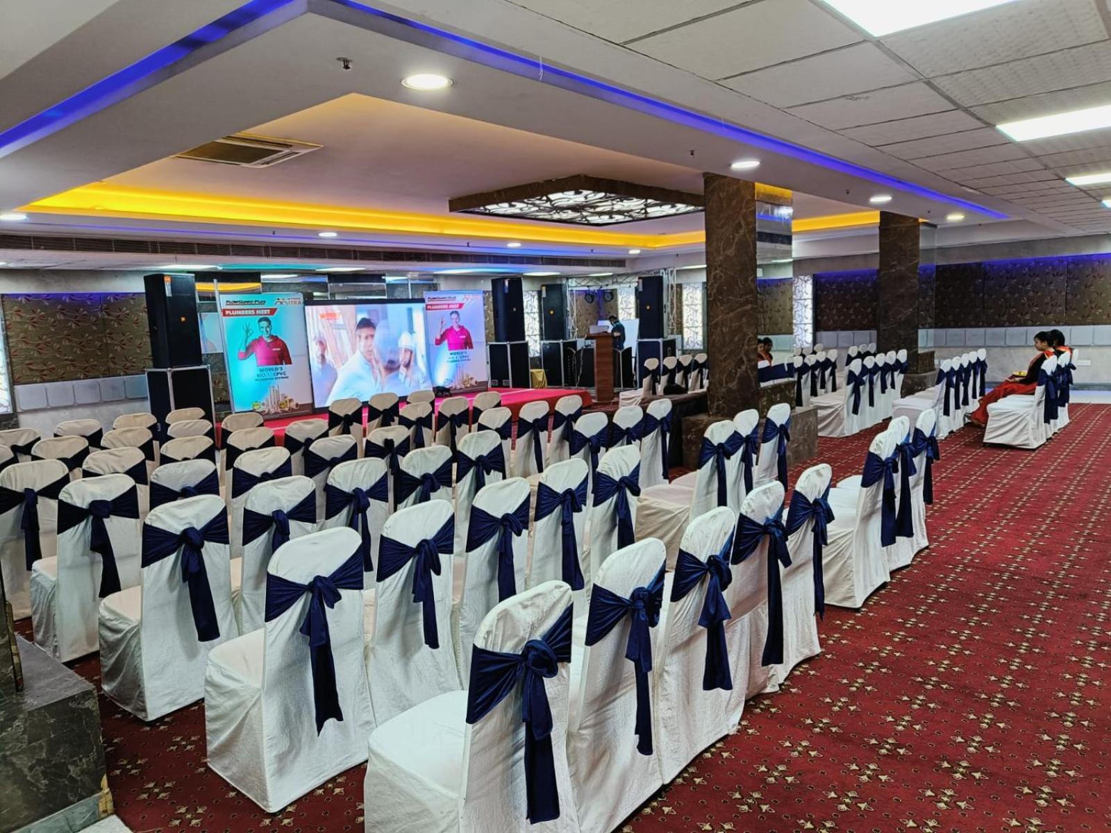 Hyphen Business Hotel Noida Eksteriør bilde