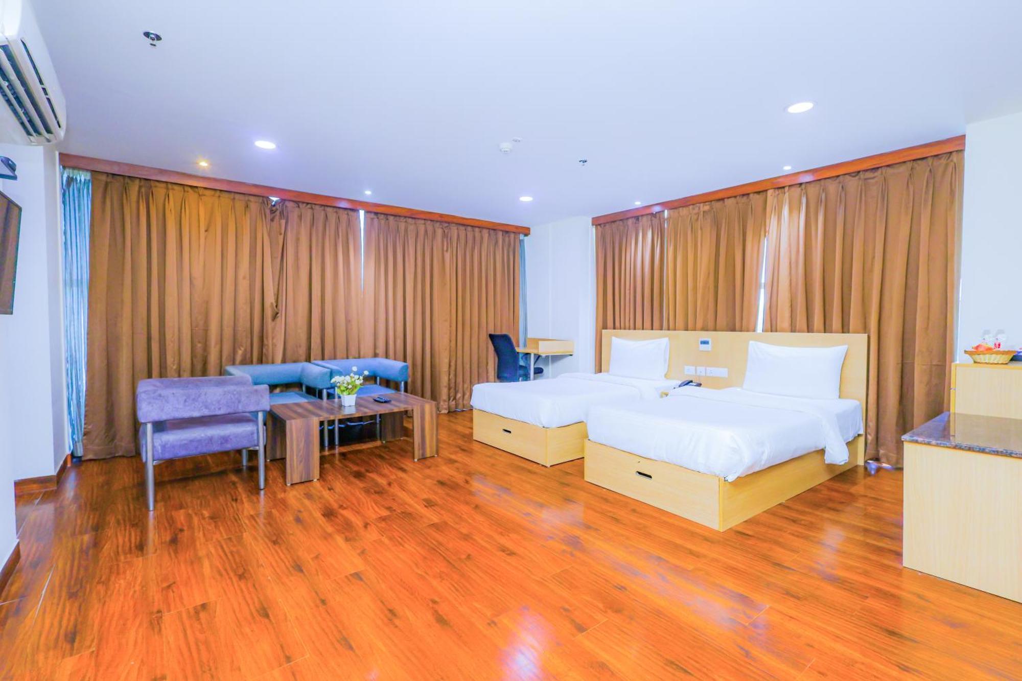 Hyphen Business Hotel Noida Eksteriør bilde