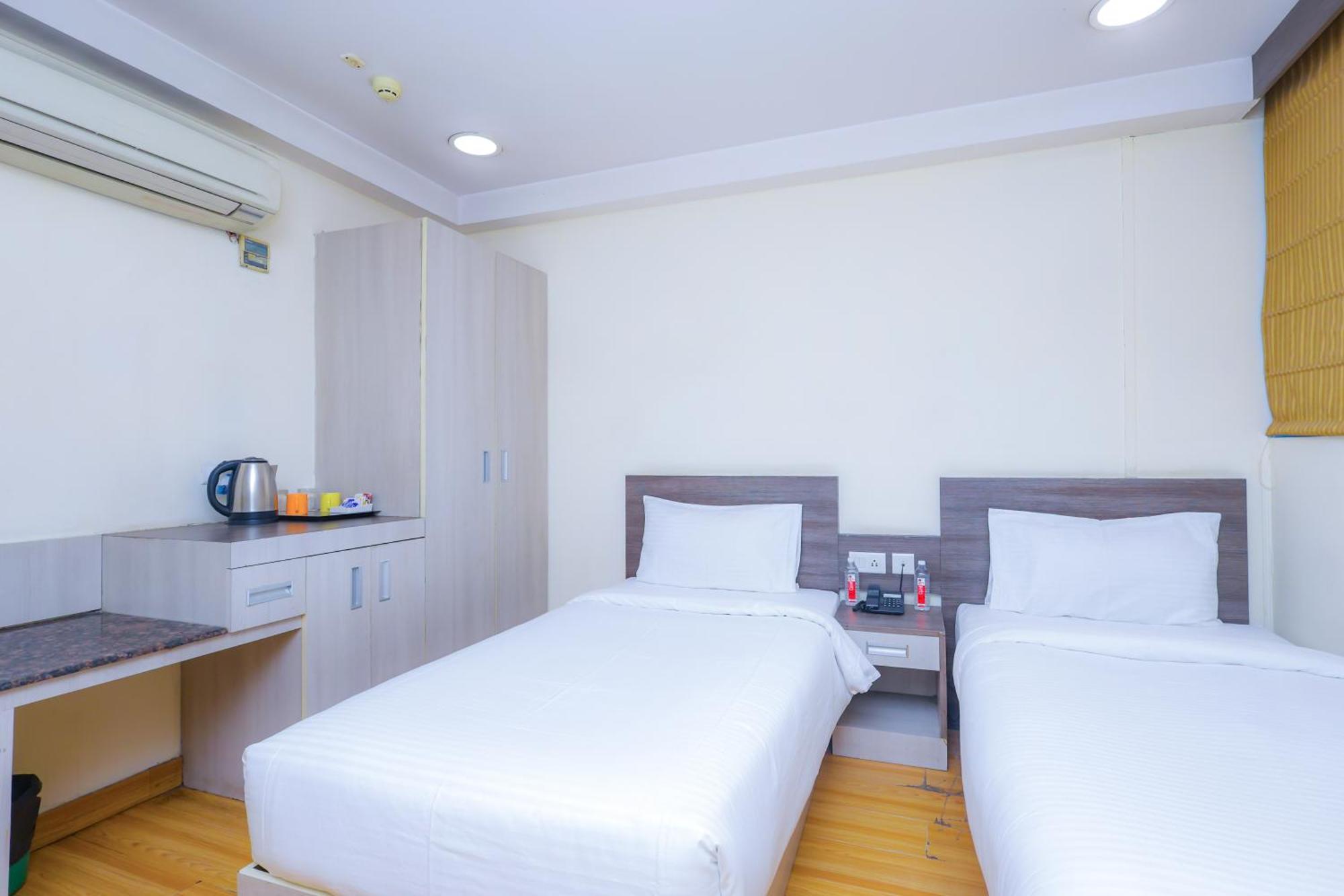 Hyphen Business Hotel Noida Eksteriør bilde