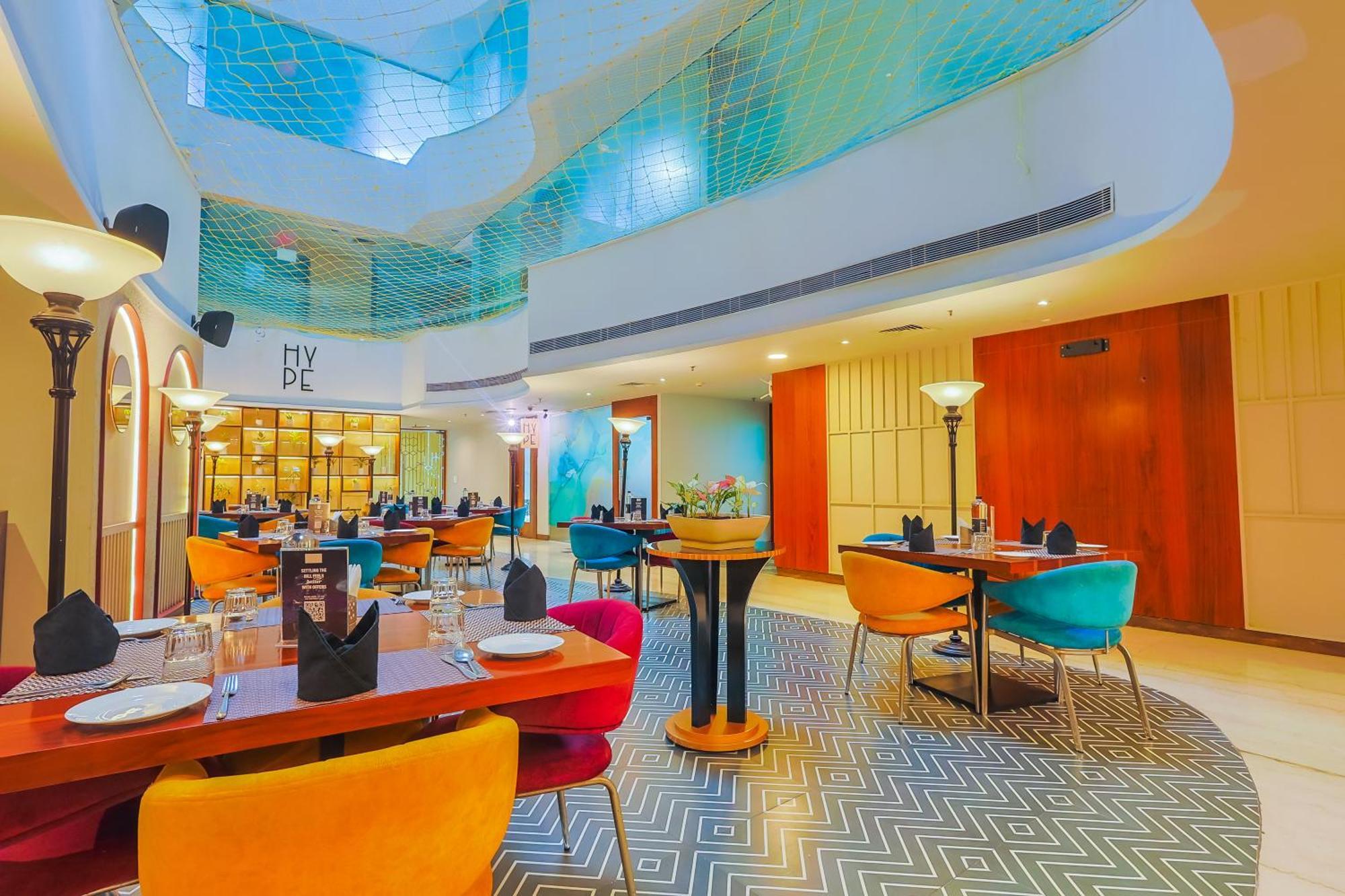 Hyphen Business Hotel Noida Eksteriør bilde